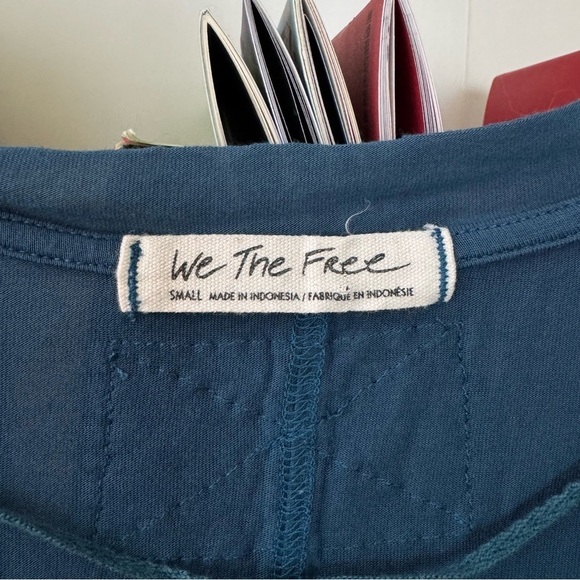 WE THE FREE PEOPLE Fresh and Clean Blue Long Sleeve Shirt - Picture 5 of 5